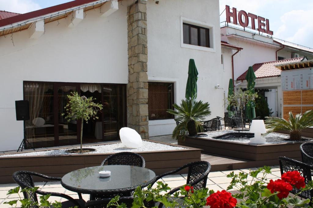 באקאו Hotel Magura Verde מראה חיצוני תמונה